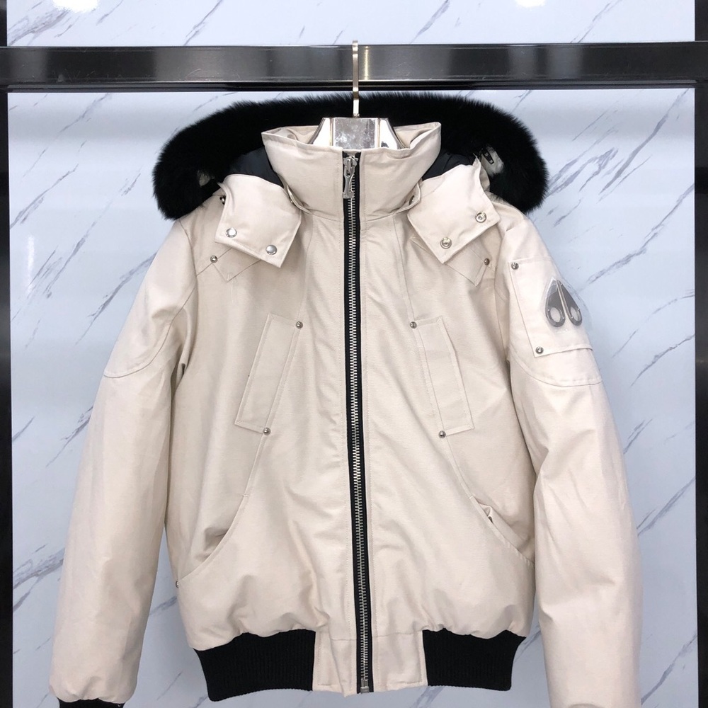 Moose Knuckles Off-White Puffer Jacket - Picture 7 of 7